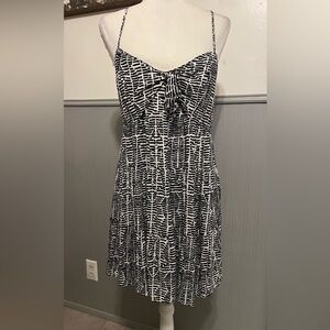 ROW A Black & White Front Tie Dress / Mini / XL / Spaghetti Straps / Spring